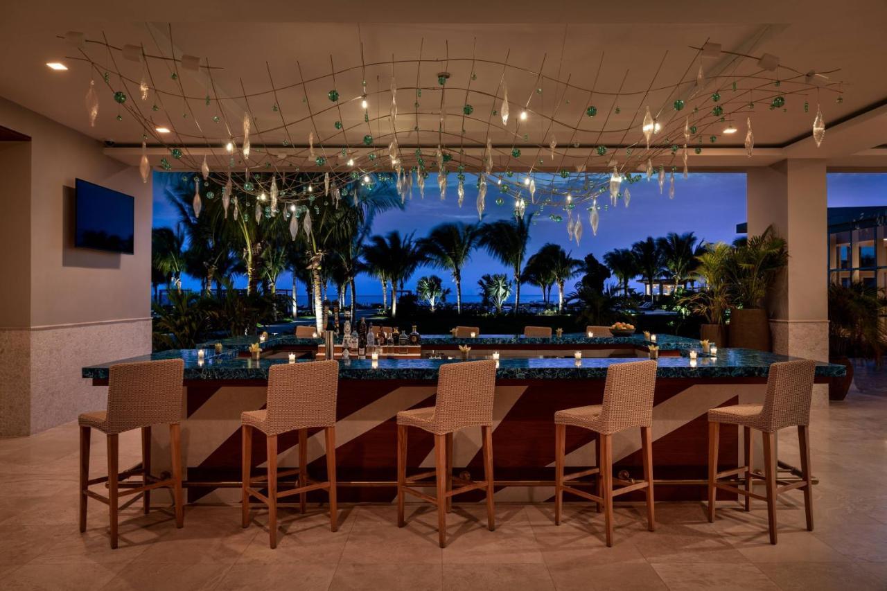 Отель The Ritz-Carlton, Turks & Caicos Грейс-Бэй Экстерьер фото