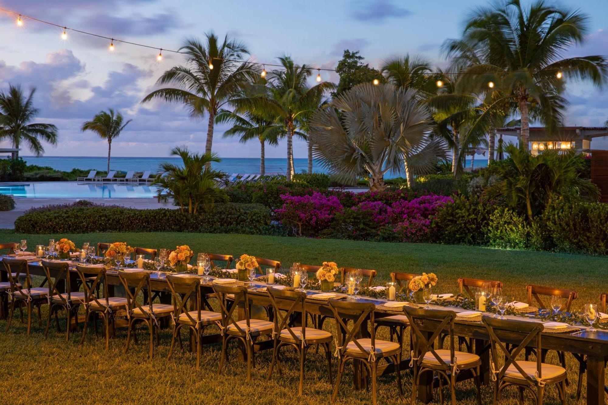 Отель The Ritz-Carlton, Turks & Caicos Грейс-Бэй Экстерьер фото